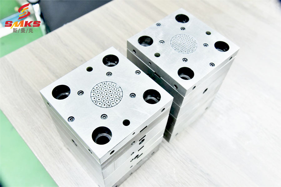 <a href='http://jinchengle.cn' target='_blank'><u>內(nèi)孔拋光</u></a>