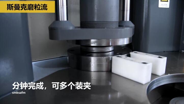 冷鐓模具<a href='http://jinchengle.cn' target='_blank'><u>內孔拋光</u></a>，<a href='http://jinchengle.cn' target='_blank'><u>流體拋光機</u></a>來執(zhí)行